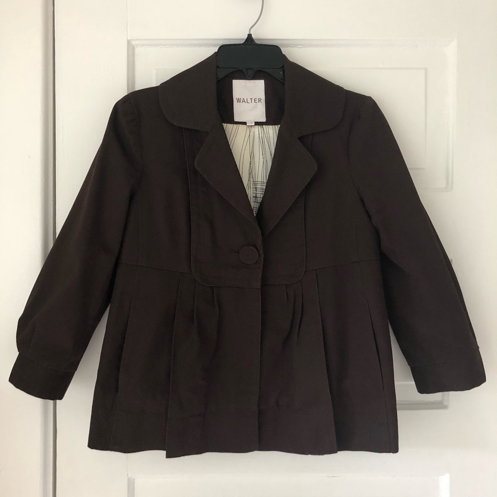 Walter brown lined jacket w/ pockets size 2